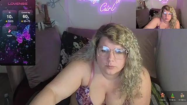 CurvyAnonymousGirl89 online show from 03.05.25