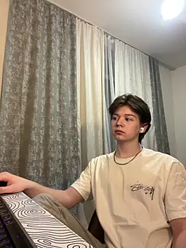 W N G S online show from 02.22.25