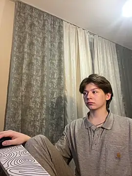 W N G S online show from 03.10.25