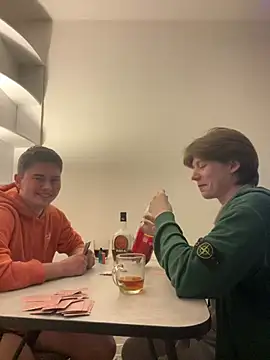 W N G S online show from 03.12.25