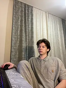 W N G S online show from 03.14.25