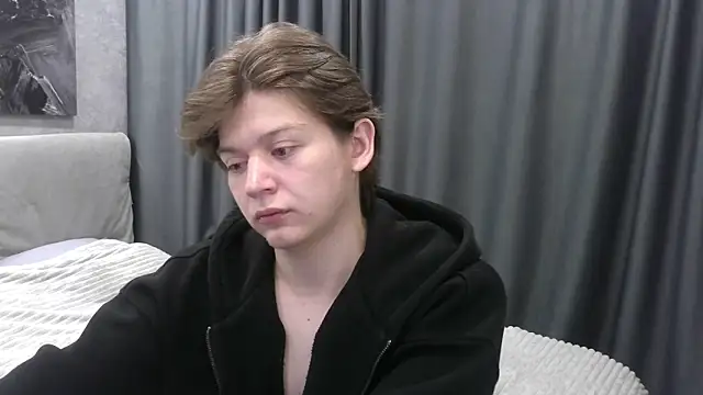 W N G S online show from 10.17.25