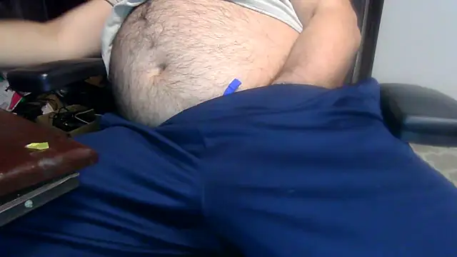 Snapshot of thickdaddy59 chatting on 01.15.25 thickdaddy59 online show from 01.15.25