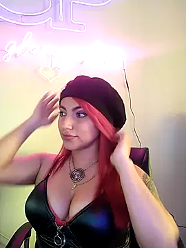 Snapshot of Naomy_veracruz_ chatting on 02.24.25 Naomy veracruz  online show from 02.24.25
