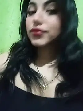 Naomy veracruz  online show from 11.19.25