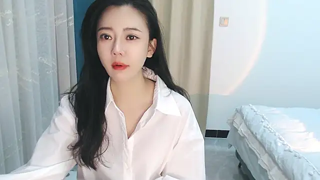 zoe-keke online show from 01.04.25