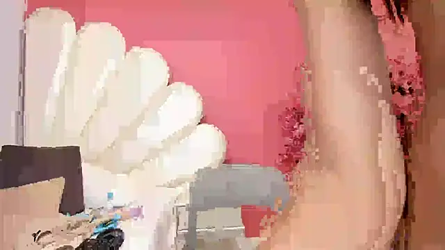 Zoey Donovan online show from 01.15.25
