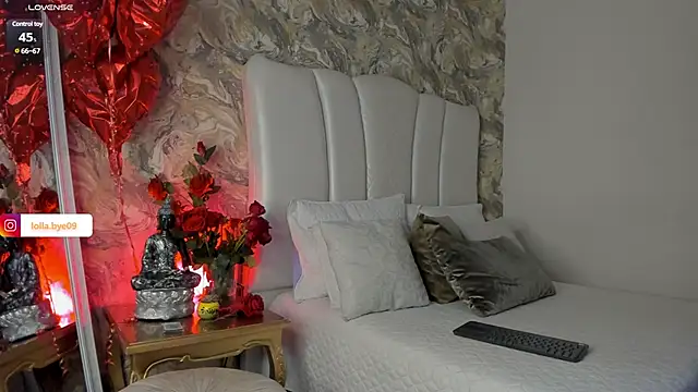 LollaByer online show from 02.16.25