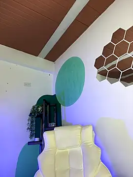 LollaByer online show from 09.28.25