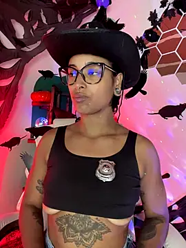 LollaByer online show from 10.15.25