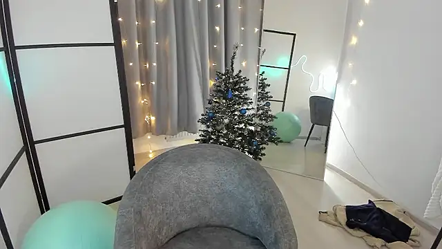 Kleo Godde online show from 12.07.24