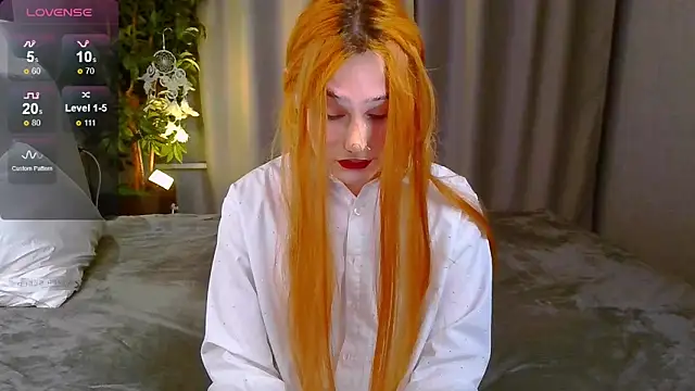 Kleo Godde online show from 02.05.25