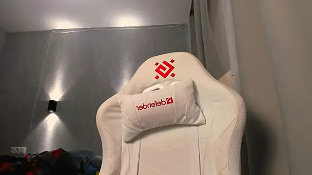 Kleo Godde online show from 10.30.25