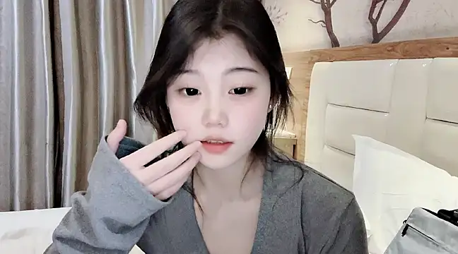 Snapshot of yangyang-1115 chatting on 02.09.25 yangyang-1115 online show from 02.09.25