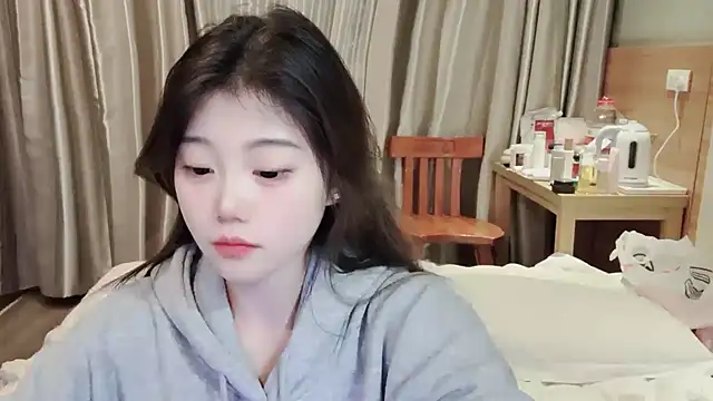 Snapshot of yangyang-1115 chatting on 02.15.25 yangyang-1115 online show from 02.15.25