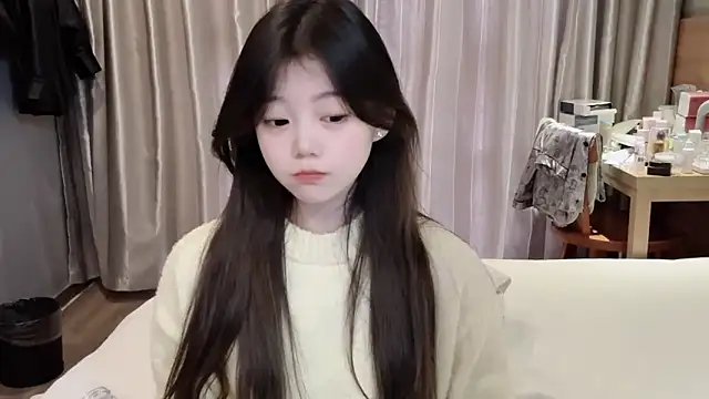Snapshot of yangyang-1115 chatting on 03.03.25 yangyang-1115 online show from 03.03.25