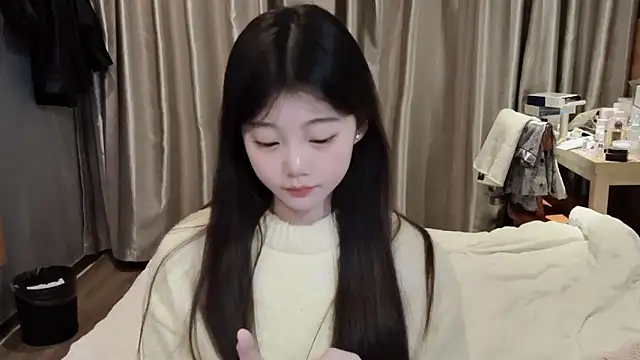 Snapshot of yangyang-1115 chatting on 03.03.25 yangyang-1115 online show from 03.03.25