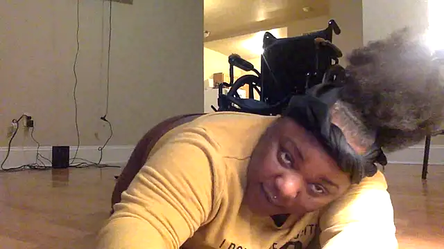 Cocabugattibad online show from 02.04.25