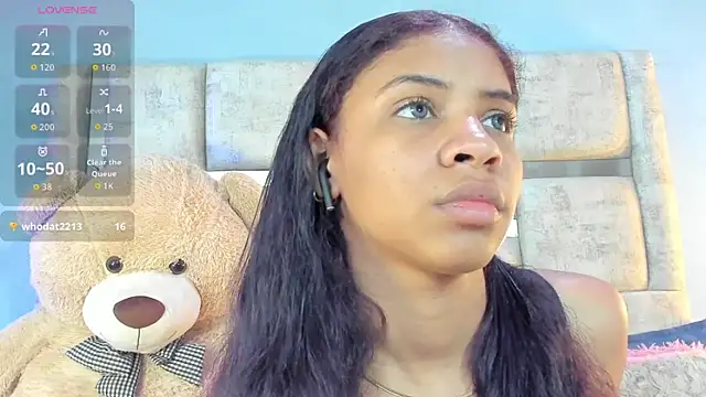 AshleyHill2 online show from 09.26.25