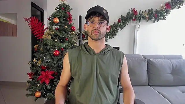 andrewChris  online show from 12.20.24