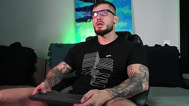 DimitriSullivan  online show from 12.21.24