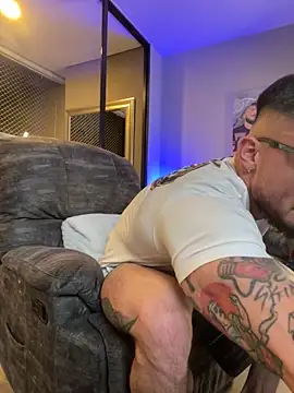 DimitriSullivan  online show from 02.23.25