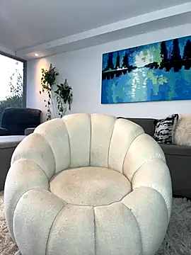 DimitriSullivan  online show from 09.19.25