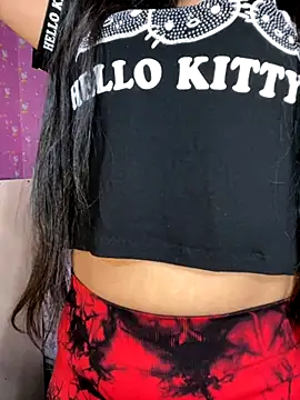 Velyn 18 online show from 11.12.25