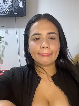 Leyna Kenet online show from 10.01.25