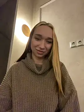 Snapshot of TaylorDavids chatting on 01.26.25 TaylorDavids online show from 01.26.25