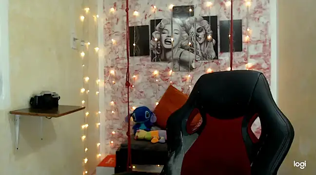Snapshot of anthiamelisa chatting on 03.23.25 anthiamelisa online show from 03.23.25
