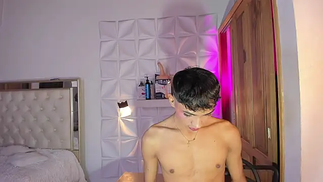 im sebaslopez online show from 12.15.25