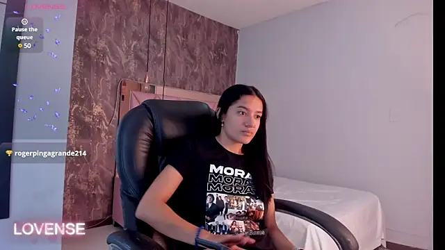 SKYLERWHIITEE online show from 02.05.25