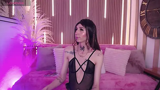 Aniie Doll online show from 10.03.25