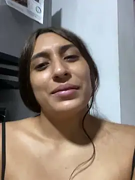 Snapshot of bigasssweet_2 chatting on 01.15.25 bigasssweet 2 online show from 01.15.25
