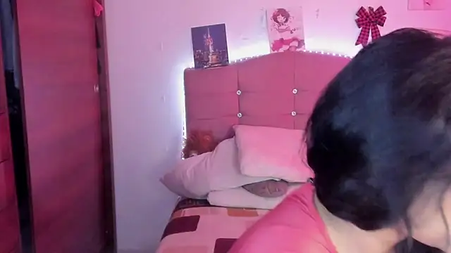 Snapshot of male_couper chatting on 12.05.24 male couper online show from 12.05.24