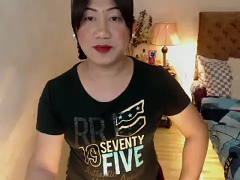 Snapshot of playtimesussy69 chatting on 12.10.24 playtimesussy69 online show from 12.10.24