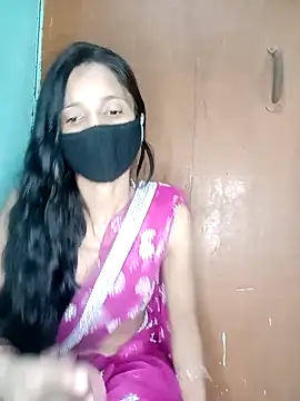 Snapshot of Suhani512 chatting on 10.09.25 Suhani512 online show from 10.09.25