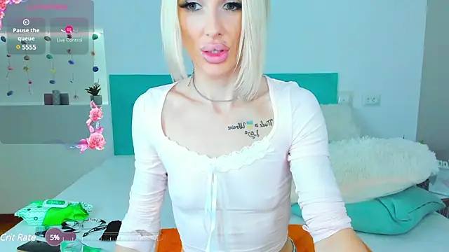 Lana kitty   online show from 12.25.24