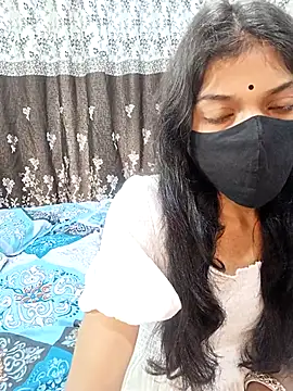 Cute-Bhavya online show from 03.05.25