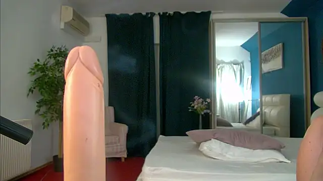 Anne Blueeyes online show from 01.24.25