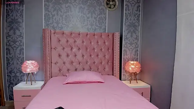 pola adams  online show from 01.31.25