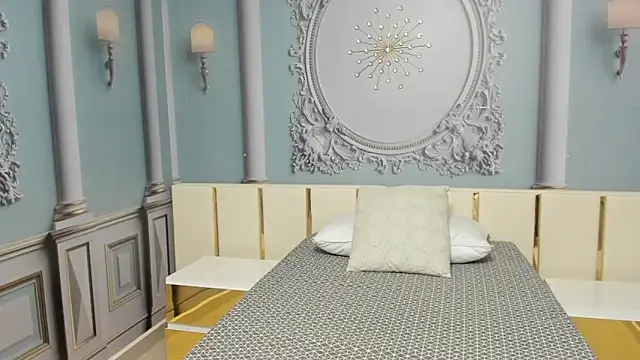 pola adams  online show from 03.08.25