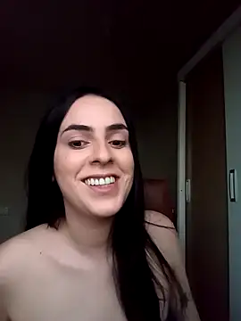 Snapshot of Morguisssz chatting on 09.19.25 Morguisssz online show from 09.19.25