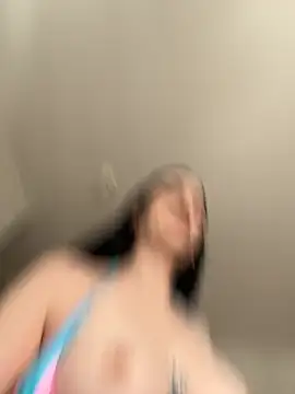 Snapshot of Morguisssz chatting on 10.25.25 Morguisssz online show from 10.25.25