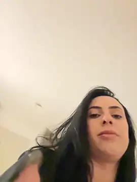 Morguisssz online show from 11.15.25