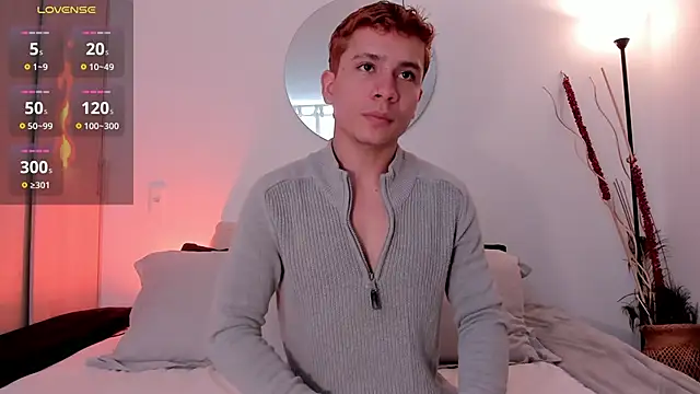 Snapshot of NathanGreyX chatting on 03.10.25 NathanGreyX online show from 03.10.25
