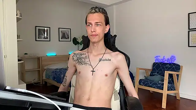 Den BlueXx online show from 12.21.24