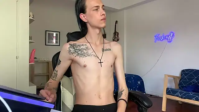 Den BlueXx online show from 12.31.24