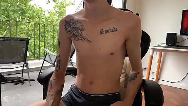 Den BlueXx online show from 02.15.25